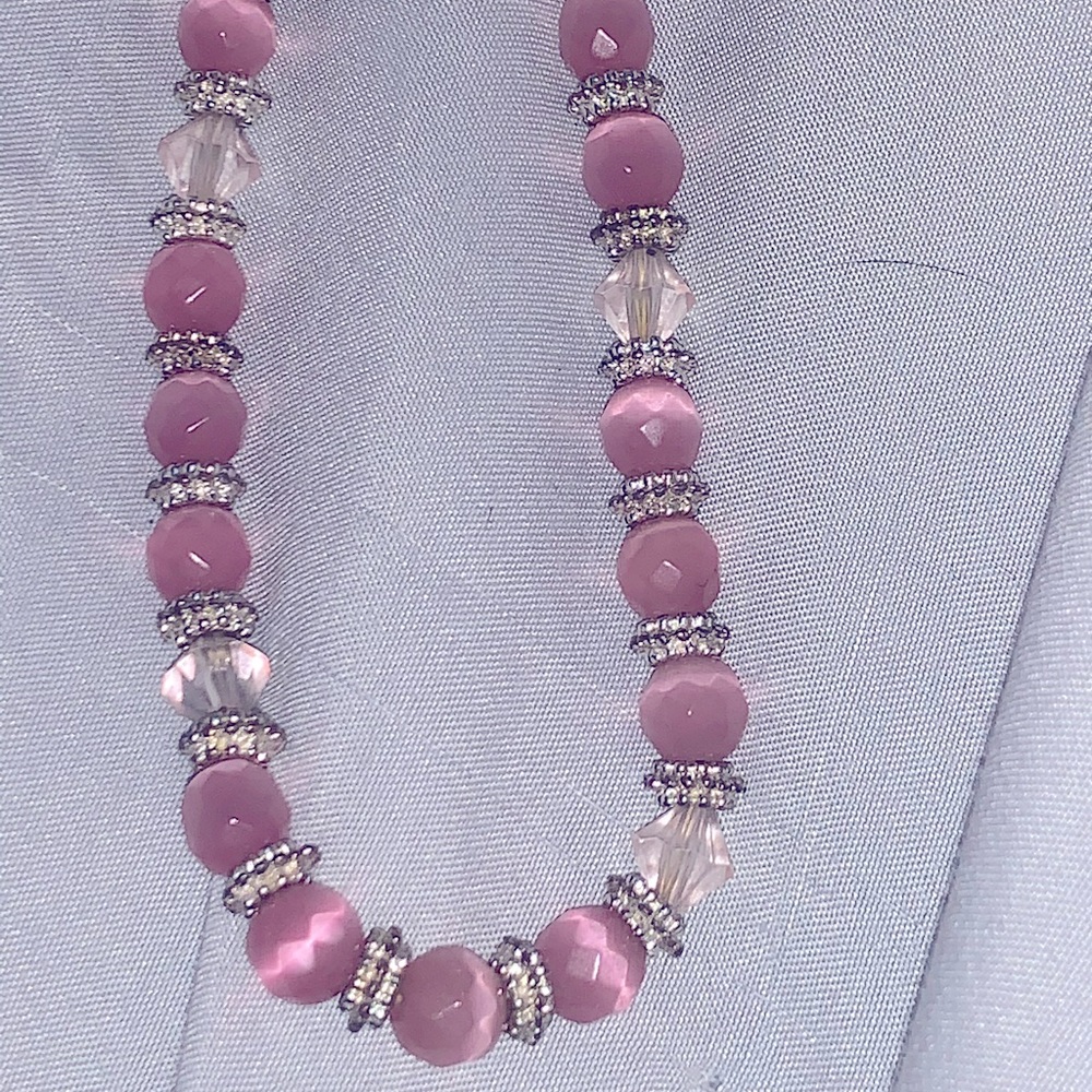 Woman’s Pink fancy Gem Bracelet.